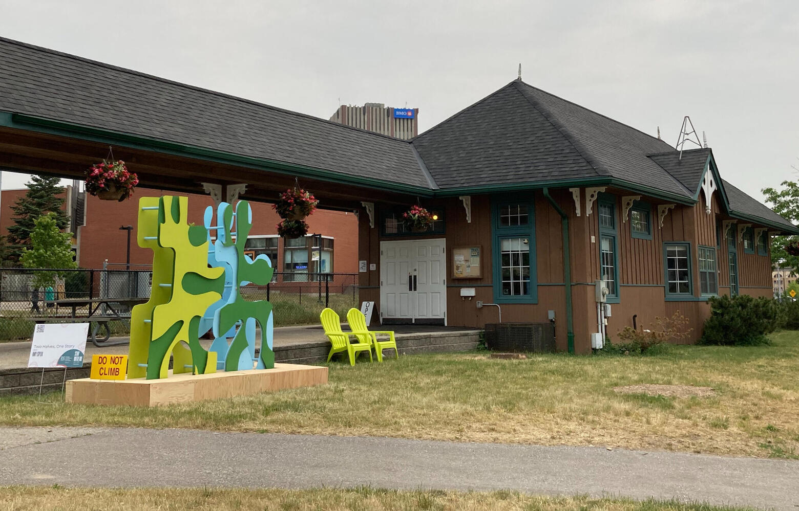 The outside of the Visitor Info Centre